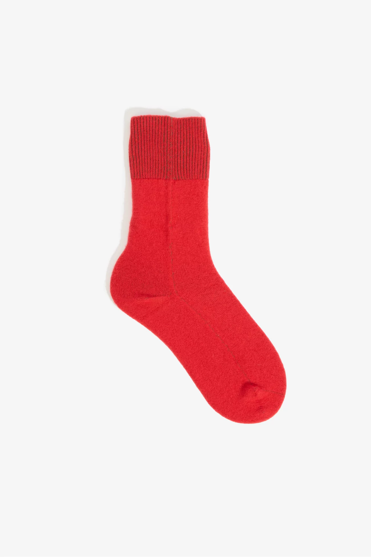 Ultra-Soft Merino Wool Socks – Red | Centre Commercial